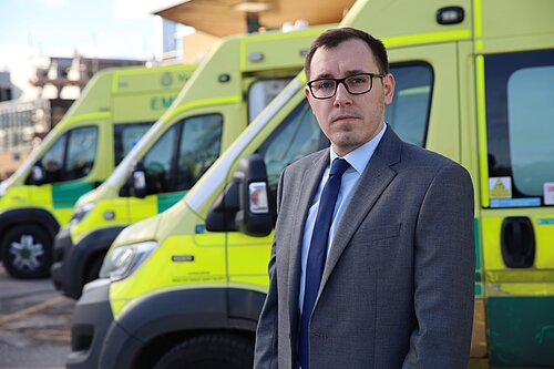 Tom Gordon stood by ambulances outside a hospital