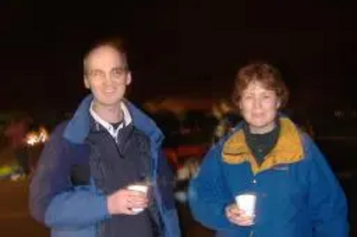 Michael & Christine Prepare for sleepout