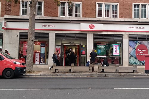 Kensington High Street post office